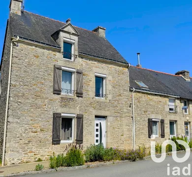 House at Saint-Servant (56120)