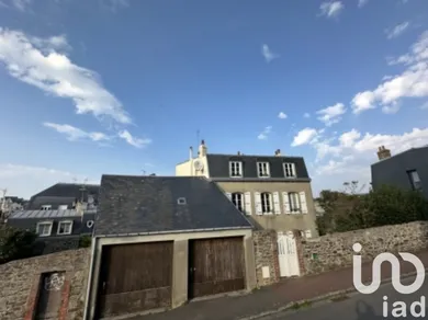 Garage at Granville (50400)