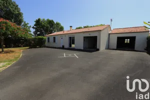 Maison à Saint-Martin-de-Bernegoue (79230)