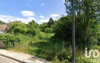 Terrain à bâtir à CHALO-SAINT-MARS (91780)