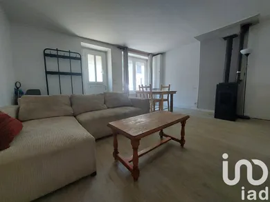 Townhouse in Faremoutiers (77515)