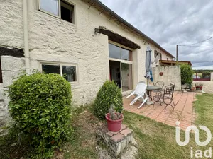 Maison de campagne à Montazeau (24230)