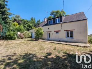 Maison de campagne à Sévérac (44530)