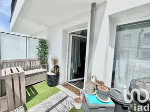 Appartement à ROISSY EN BRIE (77680)