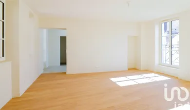 Apartment in Saint-Germain-en-Laye (78100)