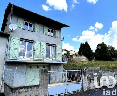 Maison de village à Saint-Germain-l'Herm (63630)