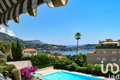 Appartement à VILLEFRANCHE SUR MER (06230)