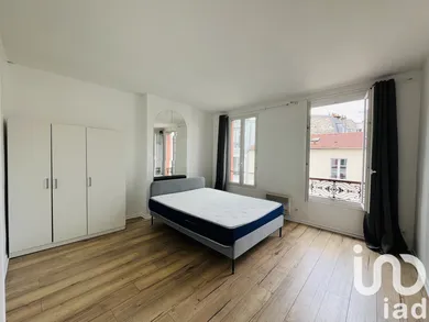 Apartment in Paris (75014)