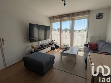 Apartment at Méry-sur-Oise (95540)