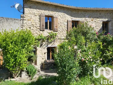 Maison de village à Bésignan (26110)