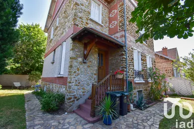 Traditional house at Gagny (93220)