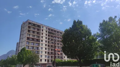 Appartement à Grenoble (38100)