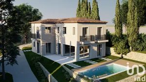 Building plot at Grasse (06130)