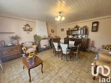 House in Montréverd (85260)