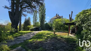 Building plot at Villiers-Adam (95840)