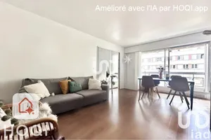Apartment at Paris (75019)