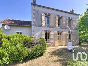 Maison à Mailly-le-Château (89660)