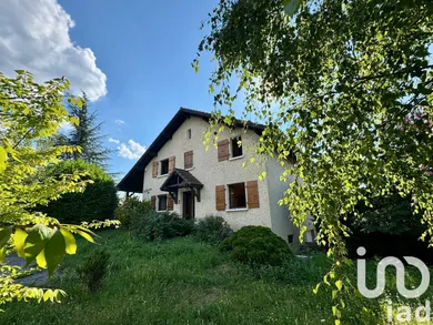 House in Viry (74580)