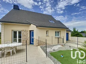 House at Le Mené (22330)