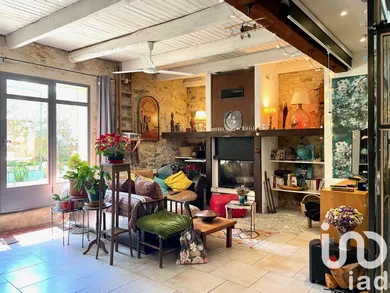 Architectural house at Argeliers (11120)