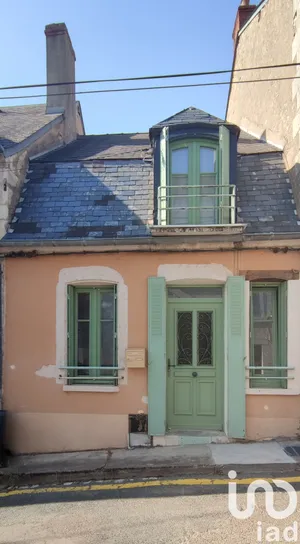 Townhouse at La Charité-sur-Loire (58400)