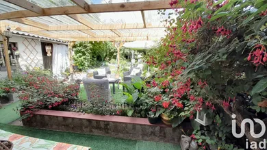 House at Tours (37100)