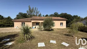 House at Saint-Just-le-Martel (87590)