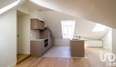 Apartment at Saint-Germain-en-Laye (78100)