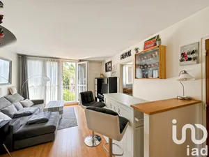 Apartment at Yerres (91330)