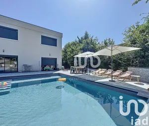 Maison d'architecte à Millery (69390)