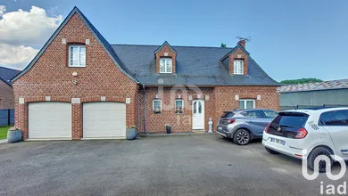 Pavillon à Bry (59144)