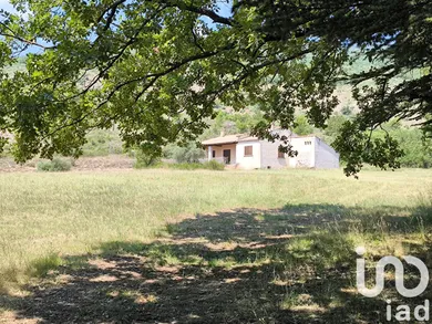 Maison à AUBIGNOSC (04200)