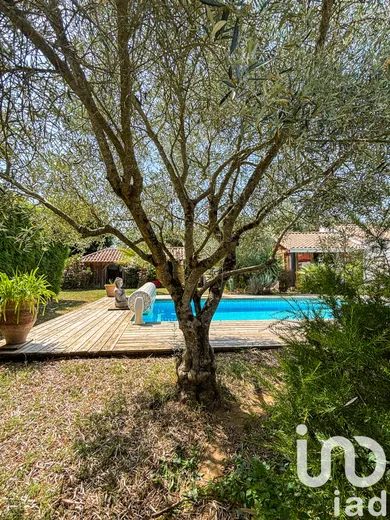 House at Saujon (17600)