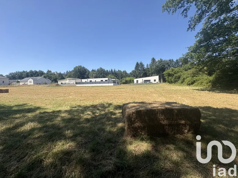 Terrain à Châteaubriant (44110) · 72 000 €