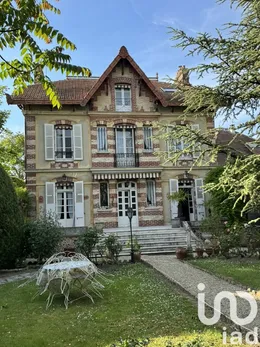 Maison à Châtenay-sur-Seine (77126)