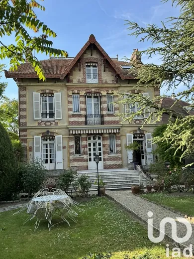 House in Châtenay-sur-Seine (77126)