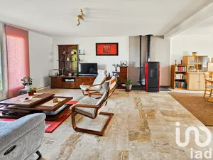 Maison à Combs-la-Ville (77380)