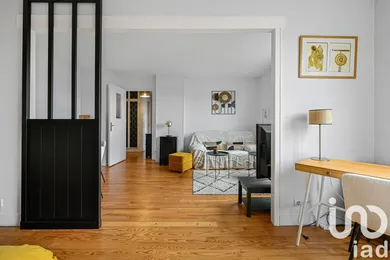 Apartment at Rueil-Malmaison (92500)