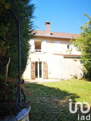 House at Senlis (60300)