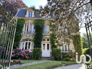 Mansion at Coutances (50200)