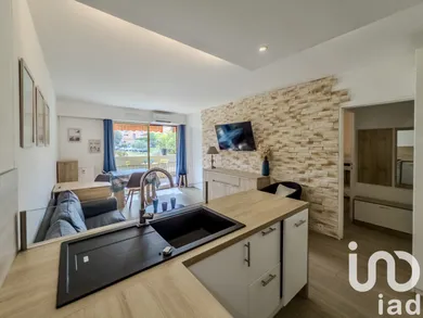 Apartment at Peymeinade (06530)