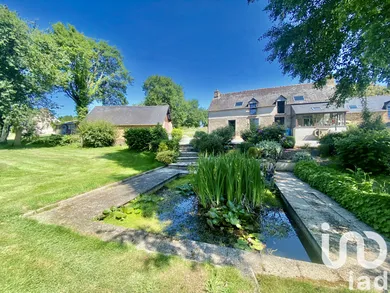 Longere at PLUMIEUX (22210)