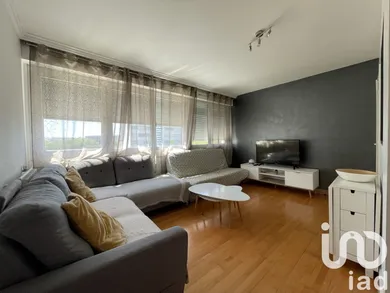 Apartment in Rosny-sous-Bois (93110)