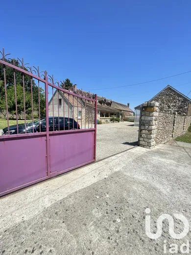 Maison à Saint-Valérien (89150)