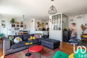 Apartment at Grenoble (38000)