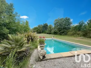 Maison à Malaucène (84340)