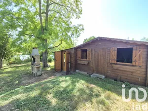 Leisure land in Laroche-Saint-Cydroine (89400)