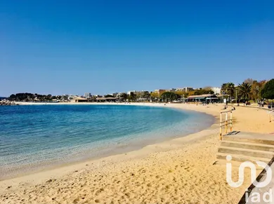 Appartement à Toulon (83000)