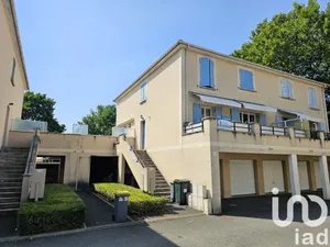 Apartment in Savigny-le-Temple (77176)