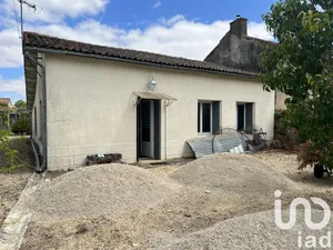 Maison de village à Valence-en-Poitou (86700)